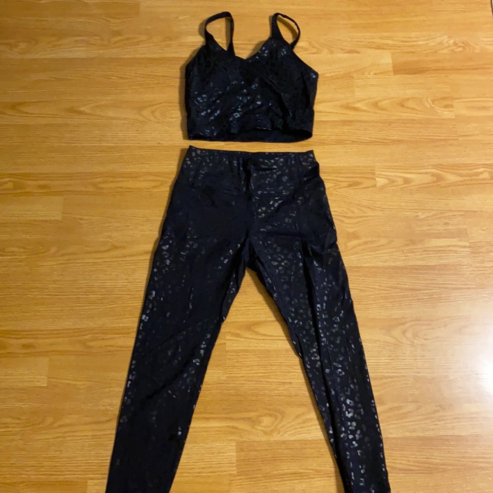 The Gym People workout outfit black leopard M